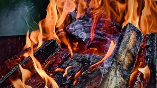 Coal burnt to fight the cold suffocated 9 in Shimla; 2 dead