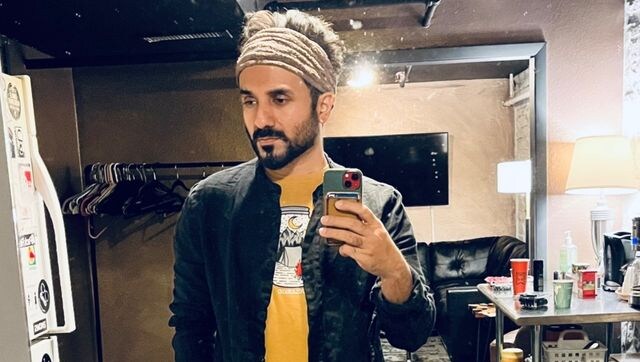 We would love to have you in Kolkata this winter: TMC invites comedian Vir Das after Bengaluru show cancelled We would love to have you in Kolkata this winter: TMC invites comedian Vir Das after Bengaluru show cancelled