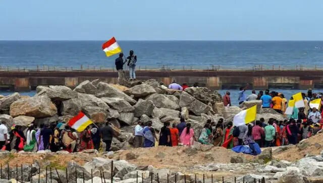 Going against their assurance to Kerala HC, protestors keep obstructing construction work at Vizhinjam port