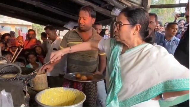 WATCH: West Bengal CM Mamata Banerjee serves pakodas at roadside stall in Jhargram