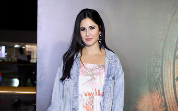 Phone Bhoot Screening: Katrina Kaif, Ishaan Khatter, Siddhant Chaturvedi keep it simple yet stylish Phone Bhoot Screening: Katrina Kaif, Ishaan Khatter, Siddhant Chaturvedi keep it simple yet stylish