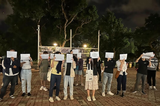 'Oppose dictatorship': Protests in Hong Kong over China’s COVID rules 'Oppose dictatorship': Protests in Hong Kong over China’s COVID rules