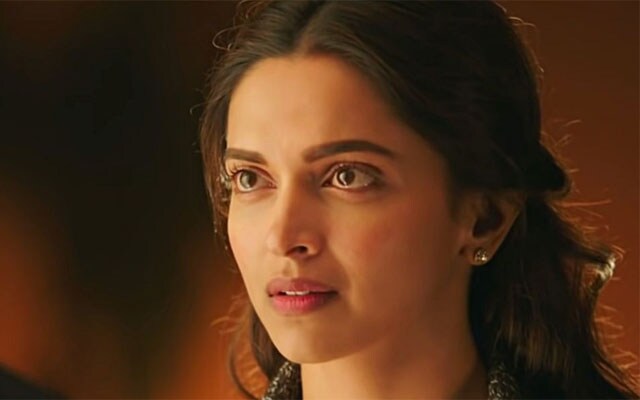 Tamasha’s Tara Maheshwari -Deepika Padukone’s character Tara from Tamasha is considered one of her finest roles to date. Her quick, expressive and emotionally agile portrayal of Tara, won her accolades. Tamasha’s Tara Maheshwari -Deepika Padukone’s character Tara from Tamasha is considered one of her finest roles to date. Her quick, expressive and emotionally agile portrayal of Tara, won her accolades.
