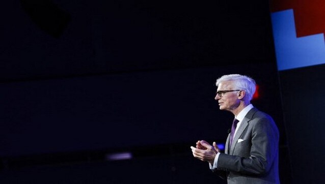 WATCH: Washington Post chief announces job cuts, walks out without answering questions WATCH: Washington Post chief announces job cuts, walks out without answering questions