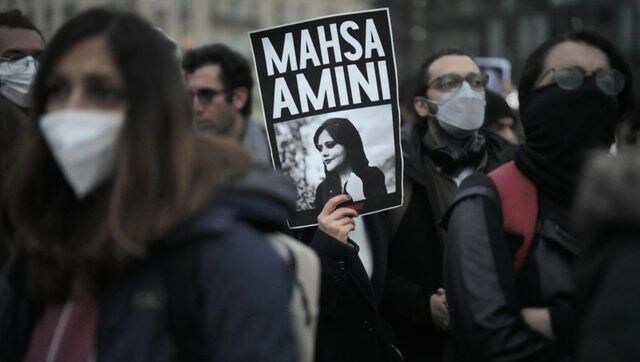 Iran jails 400 people for up to 10 years over anti-regime protests