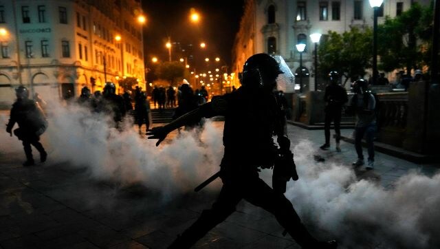 Peru: President Dina Boluarte proposes moving up elections amid protests Peru: President Dina Boluarte proposes moving up elections amid protests