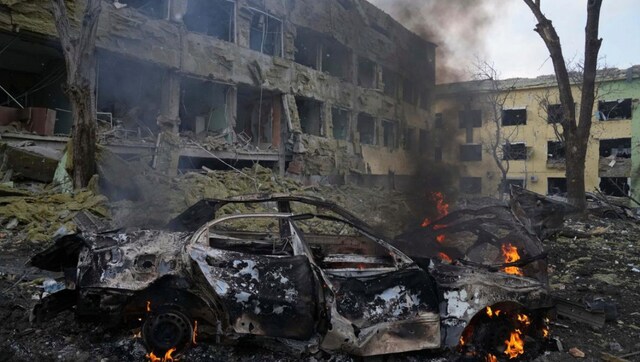 Deadly Russian shelling cuts off power in Kherson