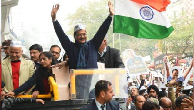 MCD Polls 2022: Thieves steal mobile phones of 20 AAP leader during Arvind Kejriwal's road show