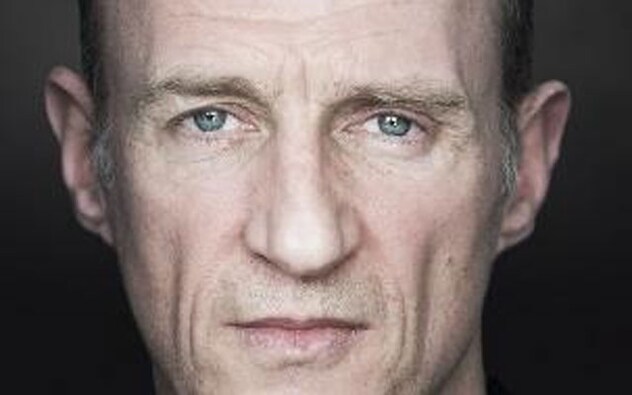 Stuart Bowman can currently be seen in the television series The Pact (BBC), Karen Pirie (ITV), and The Control Room (BBC). He has previously played recurring roles in Alex Rider (Prime Video), Guilt (BBC), Bodyguard (Netflix), Versailles (Netflix), Grantchester (ITV), and Deadwater Fell (Channel 4) opposite David Tennant. Stuart’s work in film includes Man and Witch, The Cursed, Sunset Song, and Slow West. His recent theatre credits include Macbeth (Shakespeare’s Globe Theatre) as “Macduff.” Stuart Bowman can currently be seen in the television series The Pact (BBC), Karen Pirie (ITV), and The Control Room (BBC). He has previously played recurring roles in Alex Rider (Prime Video), Guilt (BBC), Bodyguard (Netflix), Versailles (Netflix), Grantchester (ITV), and Deadwater Fell (Channel 4) opposite David Tennant. Stuart’s work in film includes Man and Witch, The Cursed, Sunset Song, and Slow West. His recent theatre credits include Macbeth (Shakespeare’s Globe Theatre) as “Macduff.”