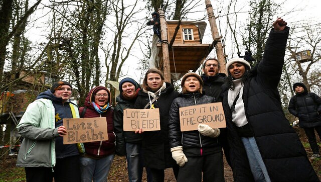 Greta Thunberg joins large-scale protest to save German village