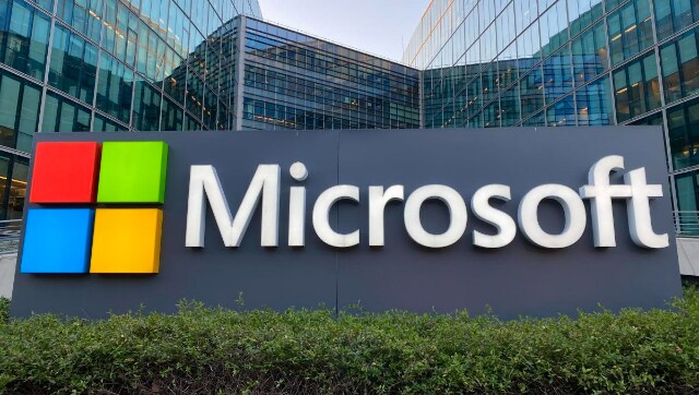 Microsoft suffers major outages globally, services like Teams, Outlook and other cloud services hit