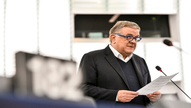 European Parliament Corruption Suspect Cuts Deal With Prosecutors European Parliament Corruption Suspect Cuts Deal With Prosecutors