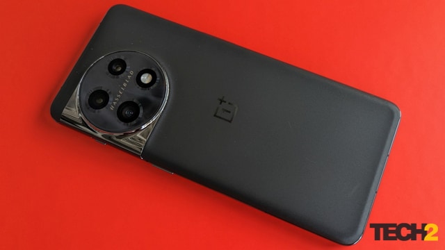 OnePlus 11 5G First look - Phone back