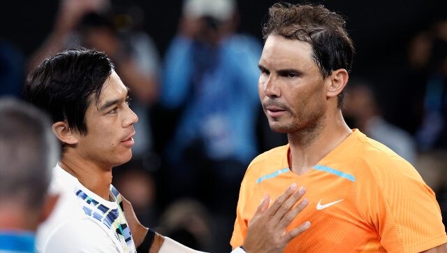 Rafael Nadal hobbles out of Australian Open in major upset