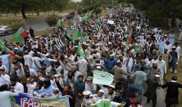 Pakistan: Wheat shortage, inflation trigger protests in Khyber Pakhtunkhwa Pakistan: Wheat shortage, inflation trigger protests in Khyber Pakhtunkhwa