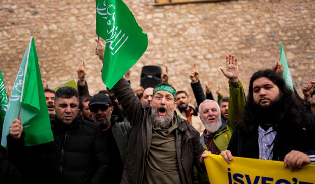 Taslima Nasrin writes | Quran burning in Sweden: Time is ripe for Muslims to stop rioting over religion Taslima Nasrin writes | Quran burning in Sweden: Time is ripe for Muslims to stop rioting over religion