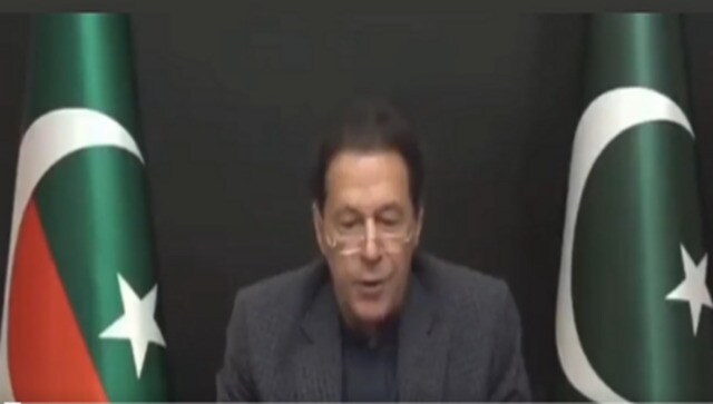 Internet goes for a ride over Imran Khan's 'ghee costing 600 billion per kg' claim; check reactions