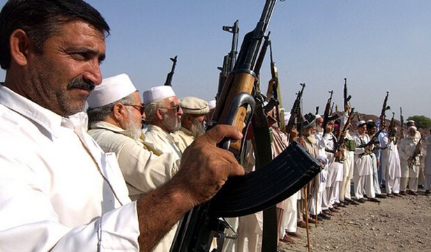 Afghanistan: Taliban issuing gun licences to traders, businessmen as abductions soar Afghanistan: Taliban issuing gun licences to traders, businessmen as abductions soar