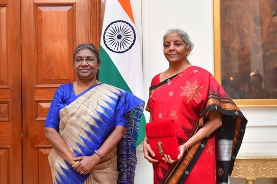 First time since India's independence, a woman President commences Budget Session to be presented by another woman First time since India's independence, a woman President commences Budget Session to be presented by another woman