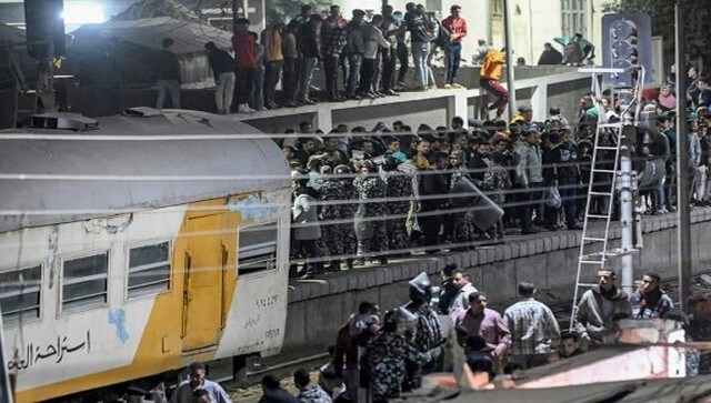 Two dead, 16 hurt in Egypt train accident