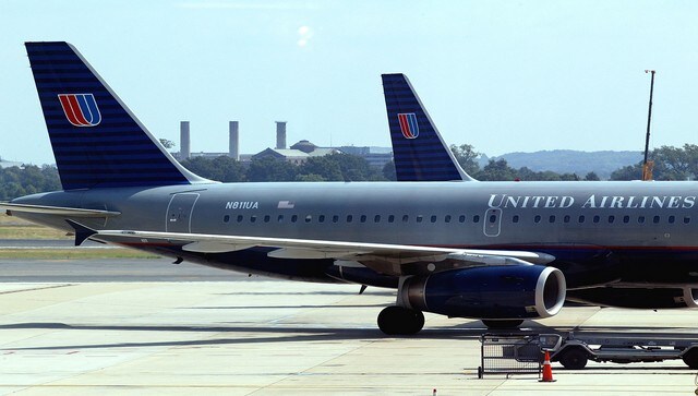 US man arrested of allegedly stabbing flight attendant with metal spoon
