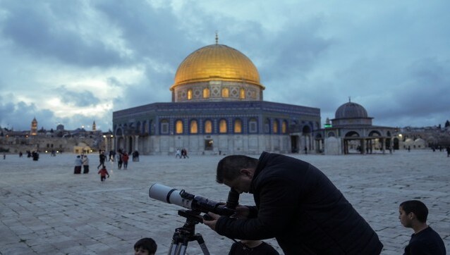 'Hope for Peace': Ramzan begins for Muslims around the world 'Hope for Peace': Ramzan begins for Muslims around the world
