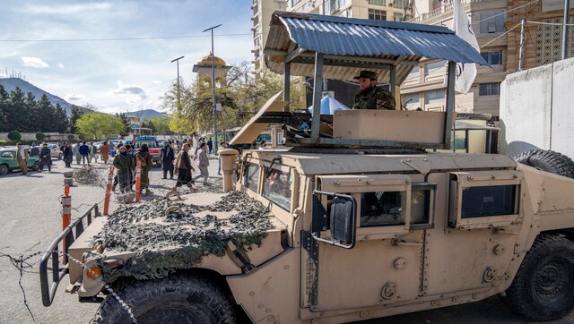 Suicide bomber kills six people near foreign ministry in Kabul