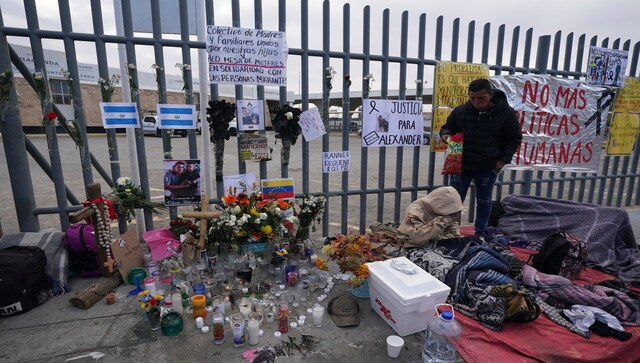 Arrest orders issued for six in Mexican detention center fire