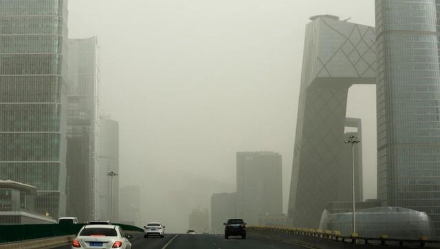 Massive sandstorm hits Beijing, Chinese provinces as air quality turns severe