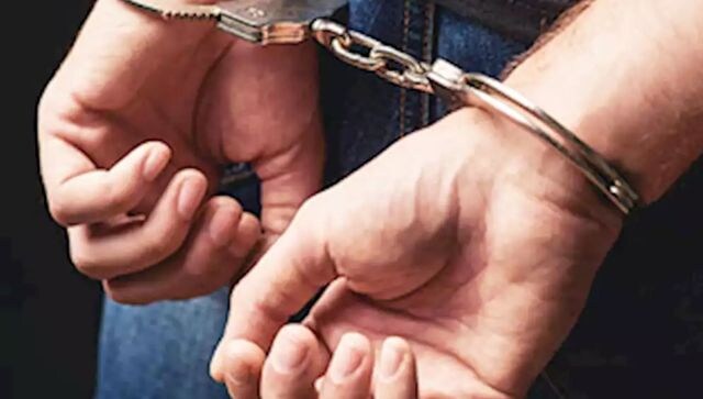 Russian proxy courts jail three Ukrainian soldiers