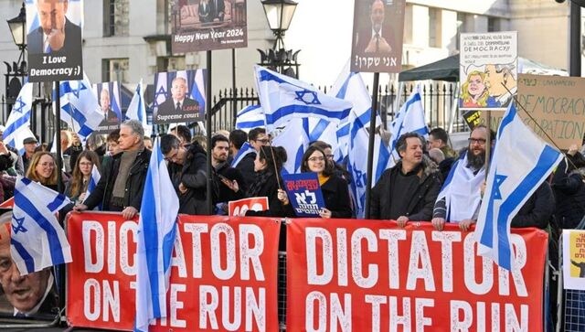 Israel's Netanyahu greeted by protesters ahead of London meeting with UK PM