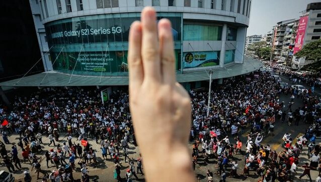 Myanmar lawyer accused of helping army slain by guerrillas Myanmar lawyer accused of helping army slain by guerrillas
