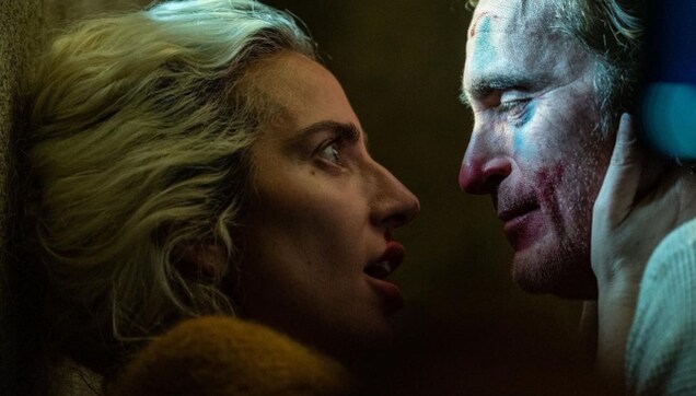 Joaquin Phoenix runs through Gotham streets for Joker 2 shooting; watch Joaquin Phoenix runs through Gotham streets for Joker 2 shooting; watch