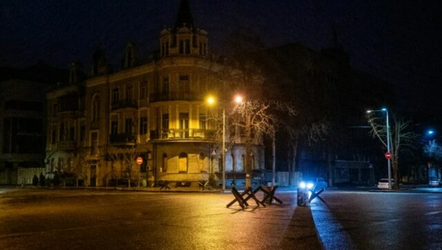 Second-largest Ukrainian city gets street light back after more than a year