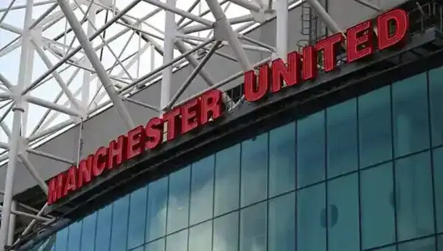 Battle to buy Manchester United heats up as Qatari banker, British billionaire prepare fresh bids