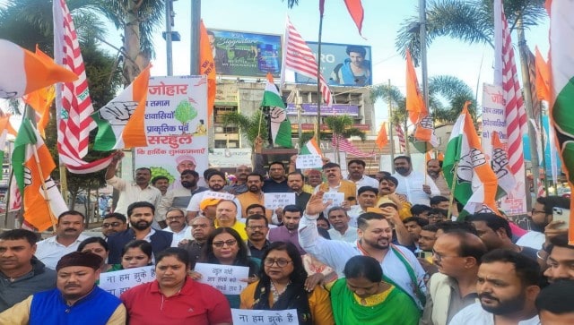 Congress units in other states have also started rallies, accusing the Centre of having a political vendetta. DK Shivakumar, the state president of the Congress, as well as other party officials and supporters, were detained by Karnataka police while they were protesting the Surat Court’s verdict against Gandhi. Image Courtesy: @INCIndia/Twitter Congress units in other states have also started rallies, accusing the Centre of having a political vendetta. DK Shivakumar, the state president of the Congress, as well as other party officials and supporters, were detained by Karnataka police while they were protesting the Surat Court’s verdict against Gandhi. Image Courtesy: @INCIndia/Twitter