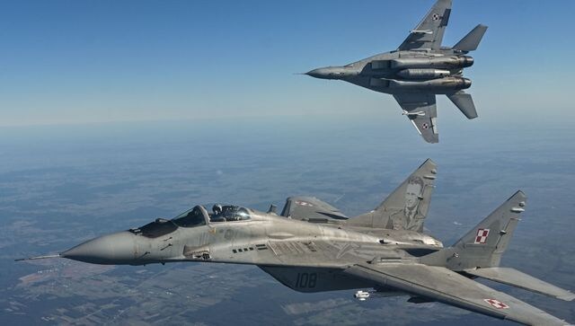 Slovakia delivers first 4 Soviet-era MiG-29 jets to Ukraine