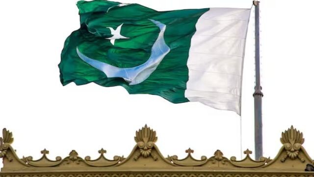 Members of Pakistan's Hindu community protest against forced conversions