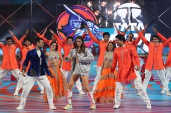 Kriti Sanon gives powerful performance in the- opening ceremony of the Women’s Premier League 2023. Image Credit- Sportzpics Kriti Sanon gives powerful performance in the- opening ceremony of the Women’s Premier League 2023. Image Credit- Sportzpics