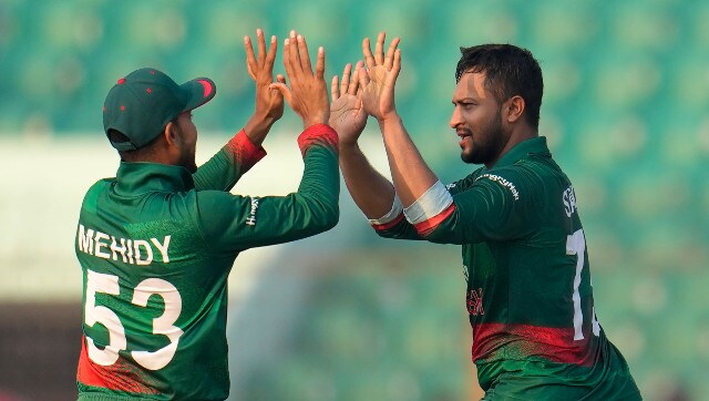 Bangladesh's Shakib Al Hasan ruled out for six weeks due to finger injury Bangladesh's Shakib Al Hasan ruled out for six weeks due to finger injury