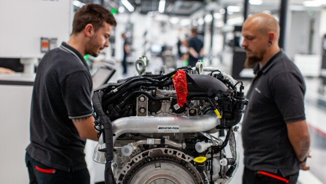 The ICE lives on: EU won’t ban sale of ICE cars, to phase out of CO2-emitting cars by 2035