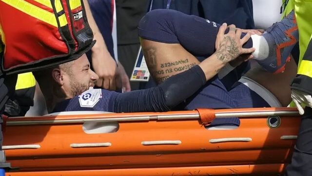 Neymar will 'come back stronger' from right ankle surgery, out for three-four months
