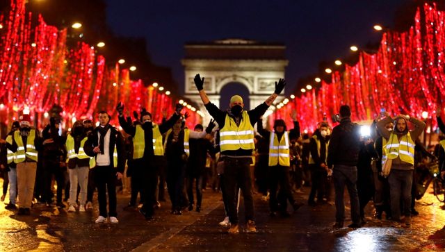 Will Frances pension protests turn into another yellow vest movement