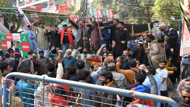 Explained How Pakistans Imran Khan evaded arrest with the help of his supporters