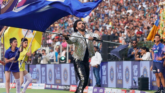 Watch: Star 'Sutradhaar' Ranveer Singh shares exciting video as he cheers ahead of IPL 2023 Watch: Star 'Sutradhaar' Ranveer Singh shares exciting video as he cheers ahead of IPL 2023