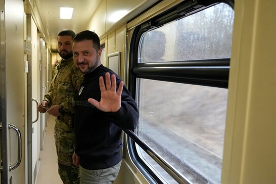 'If Bakhmut falls, Ukraine will have to compromise': Volodymyr Zelenskyy