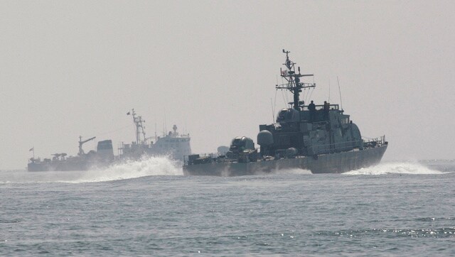 Seoul's military fires warning shots after North Korean boat incursion Seoul's military fires warning shots after North Korean boat incursion