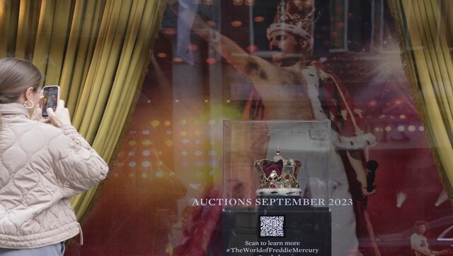 Over a 30-year period, the singer amassed a collection, which he stored at his West London residence. Mary Austin, Mercury’s close friend, reportedly received his assets following his passing in 1991. Highlights from the collection will tour New York, London, Los Angeles, and Hong Kong in June prior to the exhibition. AP Over a 30-year period, the singer amassed a collection, which he stored at his West London residence. Mary Austin, Mercury’s close friend, reportedly received his assets following his passing in 1991. Highlights from the collection will tour New York, London, Los Angeles, and Hong Kong in June prior to the exhibition. AP