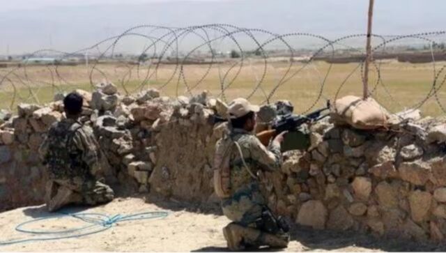 Pakistan army says 'terrorists' from Iran side kill four soldiers