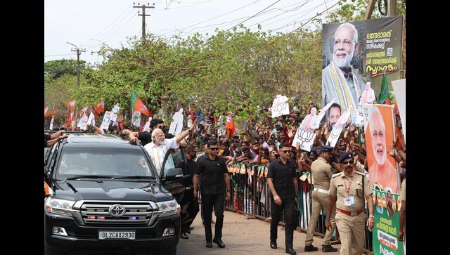 When he arrived in the state capital, the Prime Minister received a rousing welcome from the locals. Image Courtesy: @narendramodi/Twitter When he arrived in the state capital, the Prime Minister received a rousing welcome from the locals. Image Courtesy: @narendramodi/Twitter